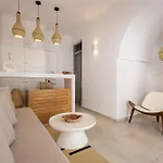 Oneiro Luxury Suites-adults Only