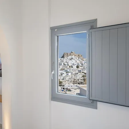Oneiro Luxury Suites-adults Only Апартаменты Astypalaia