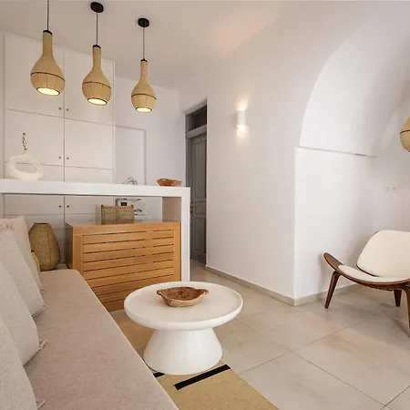 Oneiro Luxury Suites-adults Only