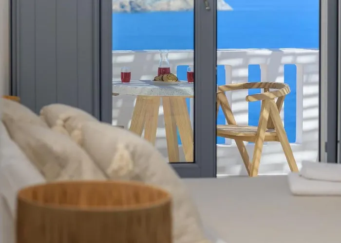 Oneiro Luxury Suites-adults Only