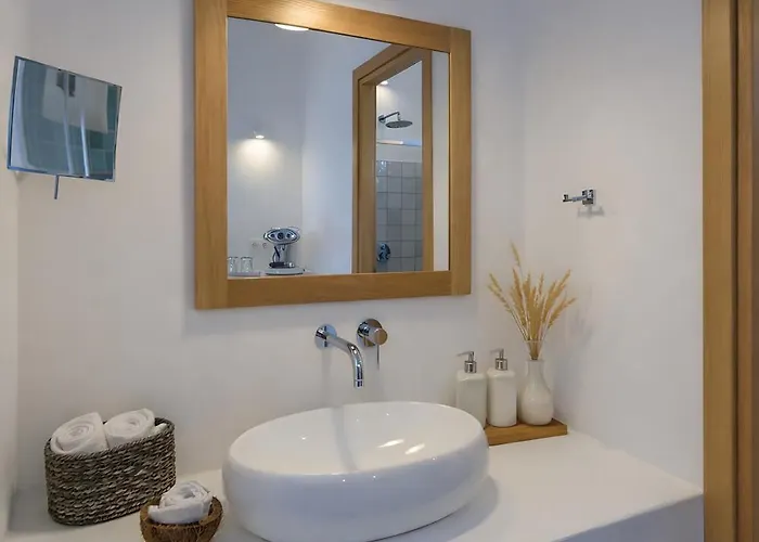 Oneiro Luxury Suites-adults Only *